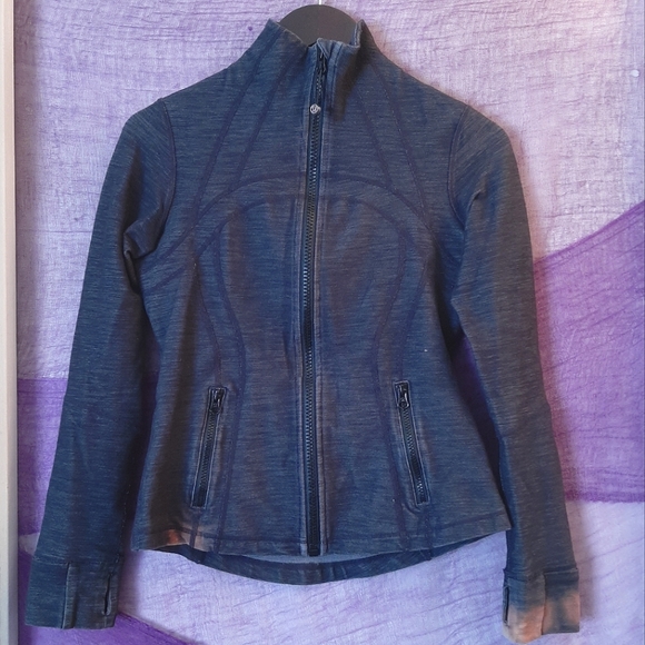 Sweater - Picture 1 of 4